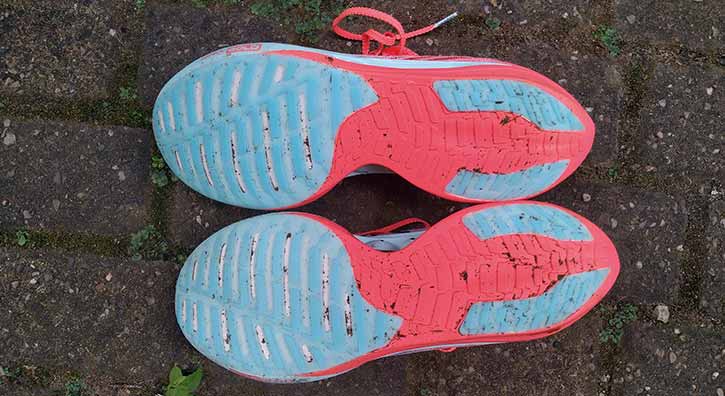 Brooks-Hyperion-Elite-5-Review-Image-1-Outsole