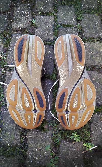Saucony-Endorphin-Azura-Review-Image-1-Outsole